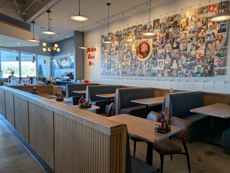 Mother's Comfort Food & Cocktails, Charlotte, NC