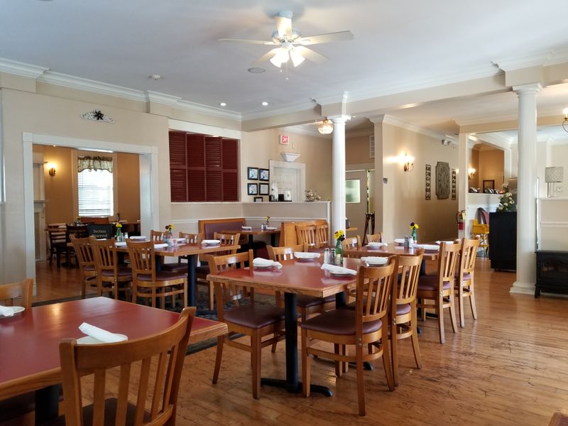 Southern Charm Restaurant