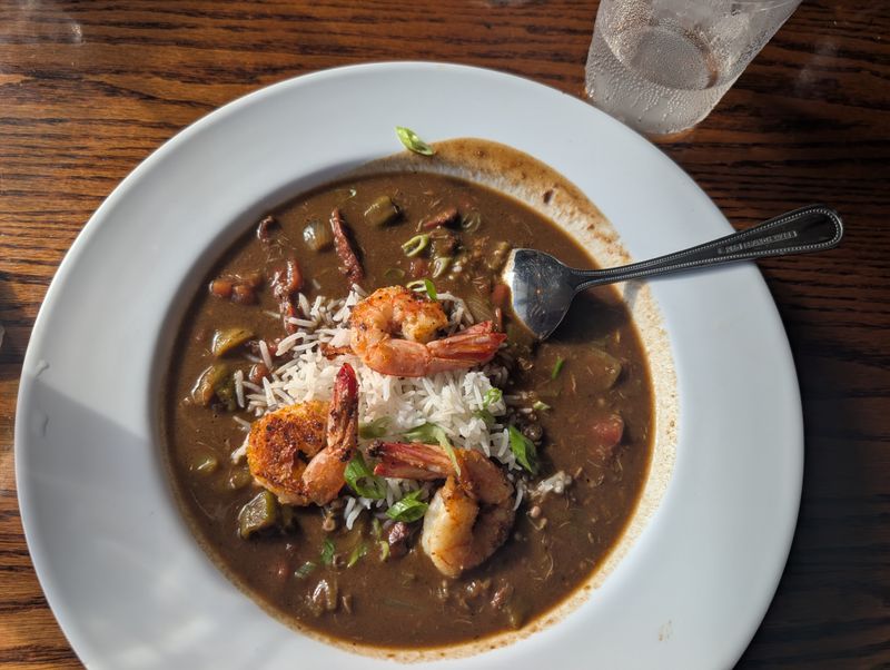 These 16 Georgia Seafood Joints Built Loyalty The Old-Fashioned Way - Decor Hint Bubba Gumbo's