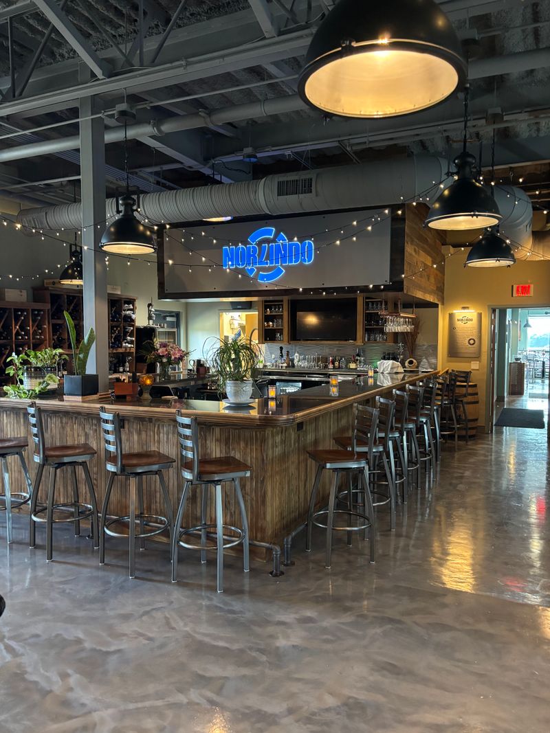 Caribsea – Torpedo Lounge, Emerald Isle