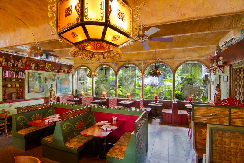 Service That Ranges From Outstanding To Overwhelmed