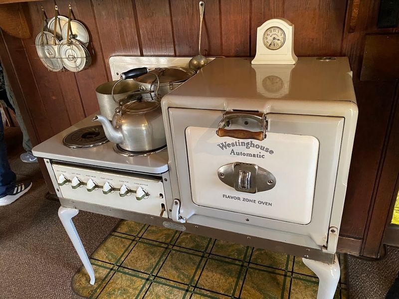 The Servants' Quarters and Kitchen