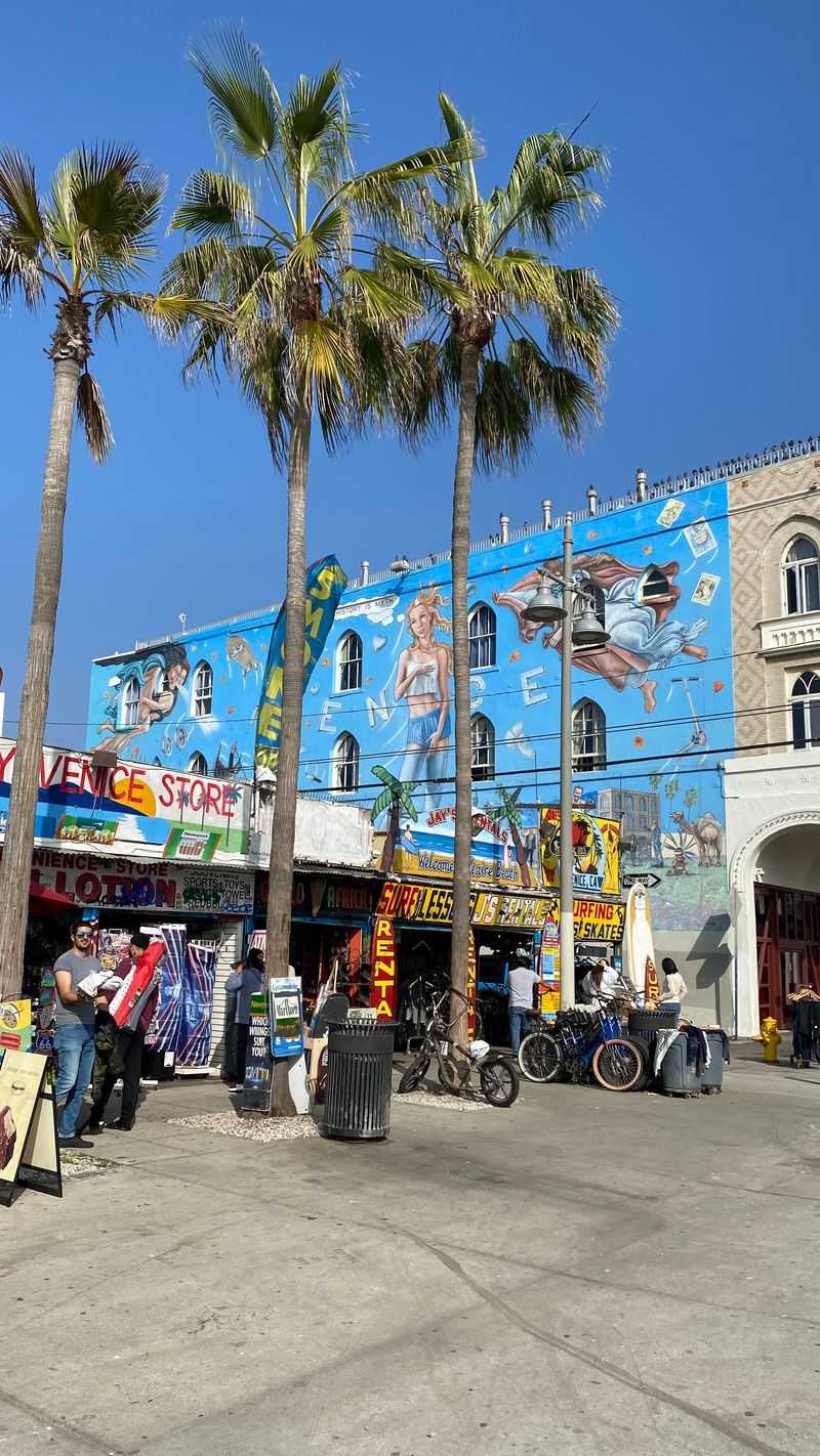 Street Performers Create Nonstop Entertainment