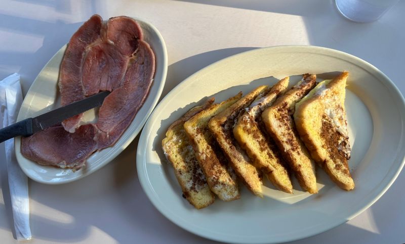 Early Bird Hours For Serious Breakfast People