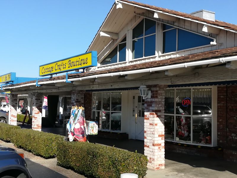 Wood Crafts and Custom Furniture