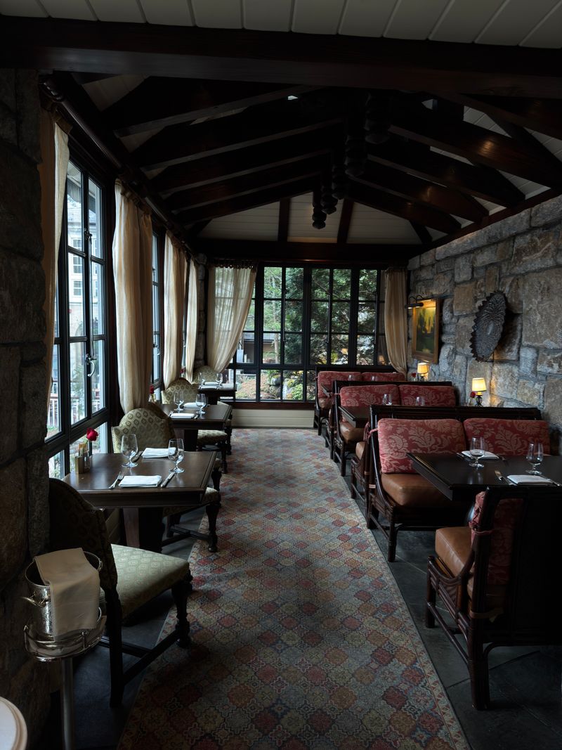 Madison's, Highlands