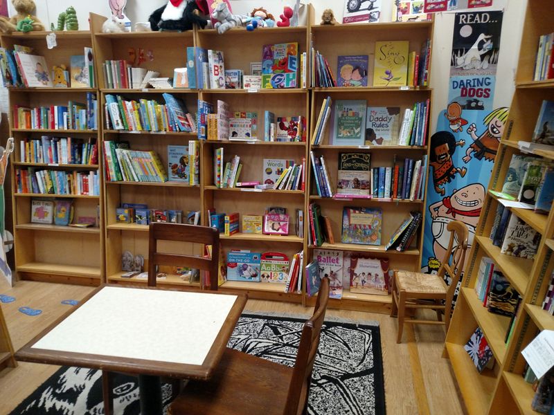 This Atlanta Georgia Book Shop Is Every Reader's Promised Land That You'll Love To Explore - Decor Hint The Reasonable Prices That Respect Your Budget