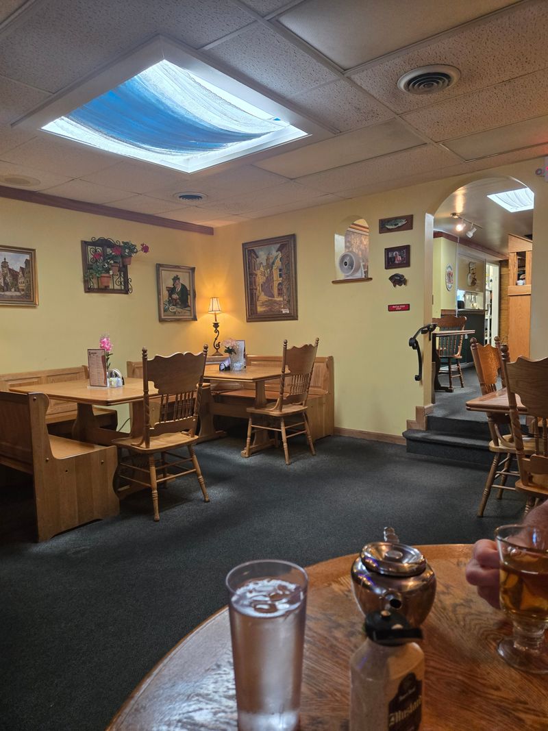 10 German Restaurants In North Carolina You Have To Try This Year - Decor Hint Berliner Kindl German Restaurant, Black Mountain