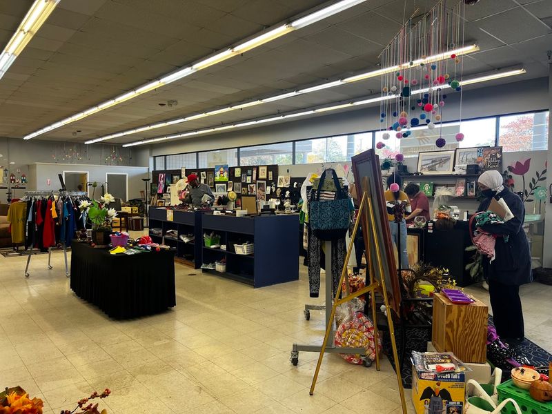 The Gigantic Thrift Store In North Carolina That Feels Truly Too Good To Be True - Decor Hint A Mission That Changes Lives