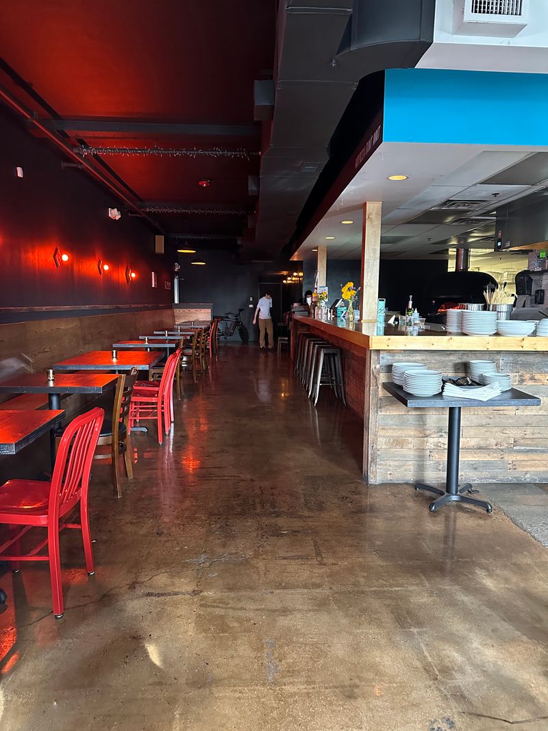 Mission Pizza Napoletana, Winston-Salem