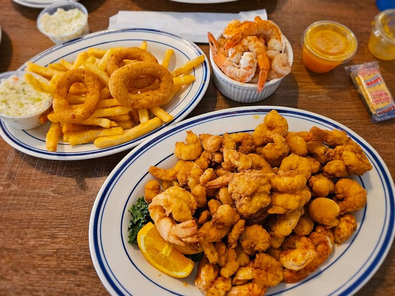 Massive Seafood Platters That Are Hard to Finish Alone
