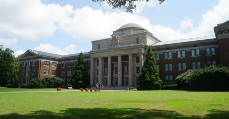 The Most Adorable North Carolina Villages You Have To Visit This Year