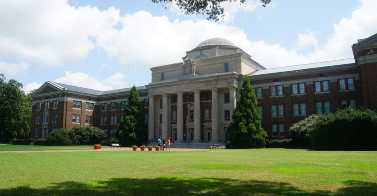 The Most Adorable North Carolina Villages You Have To Visit This Year - Decor Hint