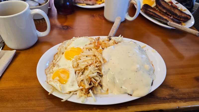 Signature Dishes That Regulars Swear By