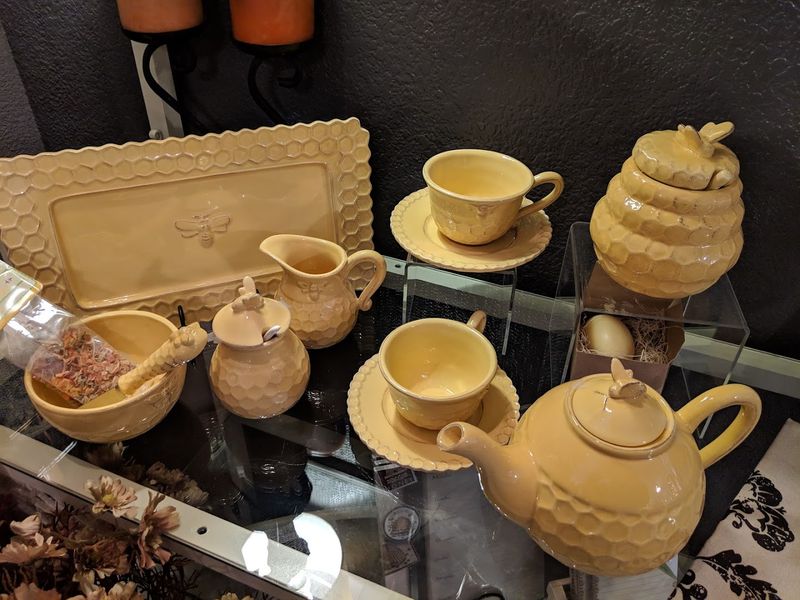The Role Of Personal Connection In Antique Shopping