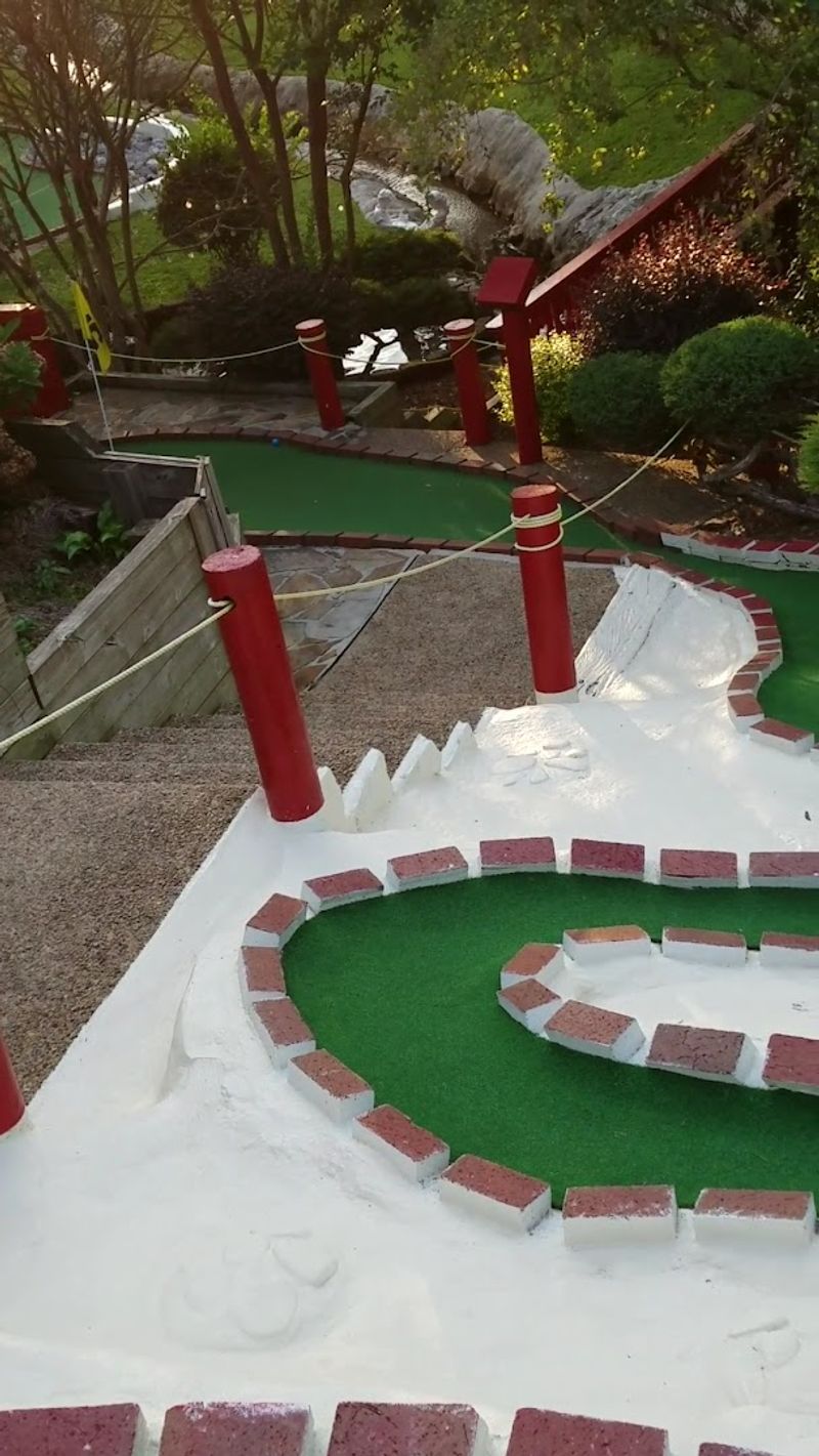 Mini Golf Is One of the Best Low-Pressure Activities for All Ages
