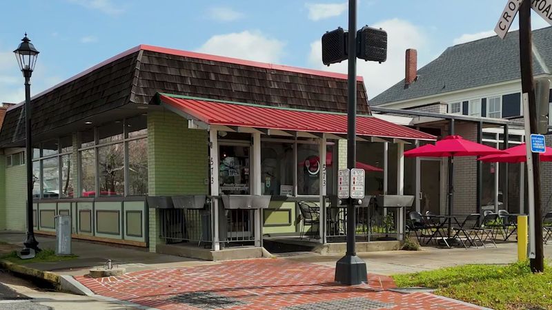 Bottomless Mimosas That Are Worth Every Sip