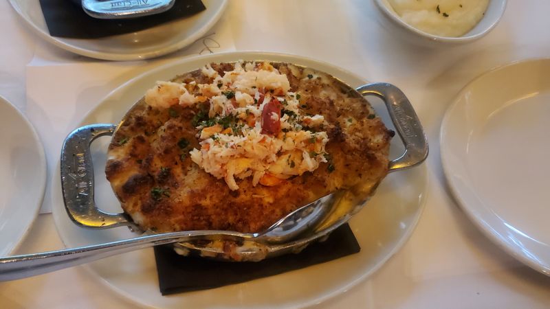 This North Carolina Spot Is Where Expensive Meets Exceptional - Decor Hint Lobster Mac And Cheese That Haunts Your Dreams