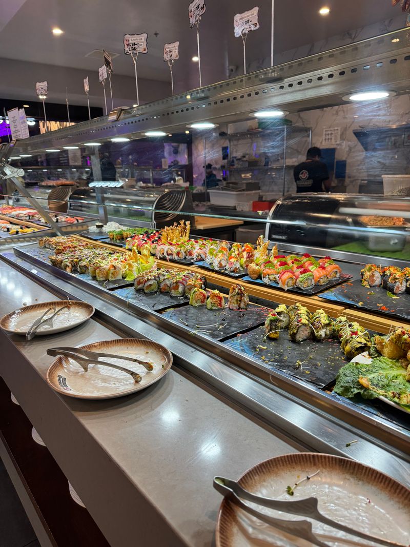 These Georgia Buffets Practically Dare You To Go Back For More - Decor Hint Gohan Buffet