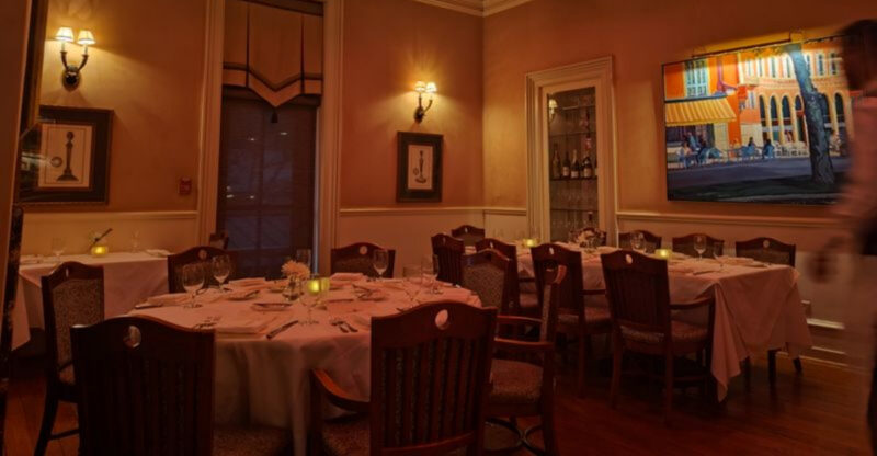 These North Carolina Restaurants Serve Up Romance And Flavor This Valentine’s Day