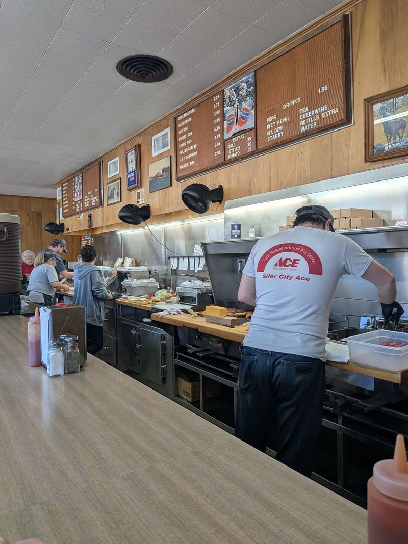 Johnson's Drive-In, Siler City