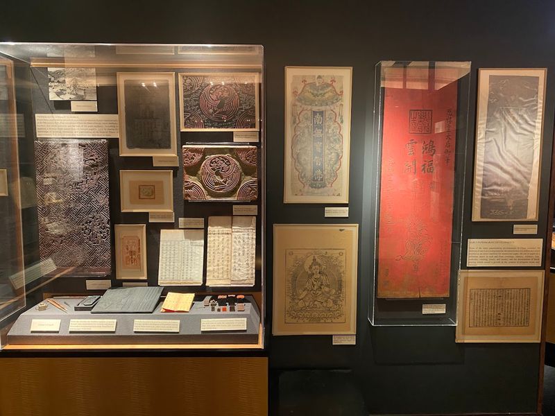 This Atlanta Georgia Museum Shows How Paper Changed Civilization With Over 10,000 Amazing Artifacts - Decor Hint A Collection That Spans the Entire History of Paper