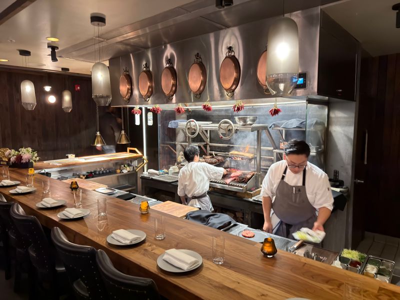 This California Steakhouse Serves Some Of The Best Steaks In The State - Decor Hint Michelin-Starred Recognition Sets The Bar High