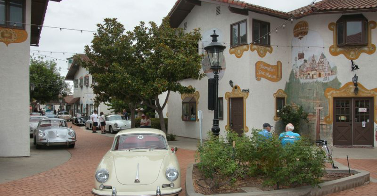 This Charming Village Biergarten In California Feels Like A Taste Of Europe - Decor Hint