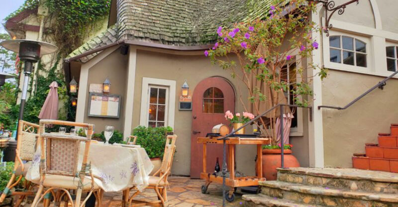 This Coastal California Town Feels Like It Was Pulled Straight From A Storybook