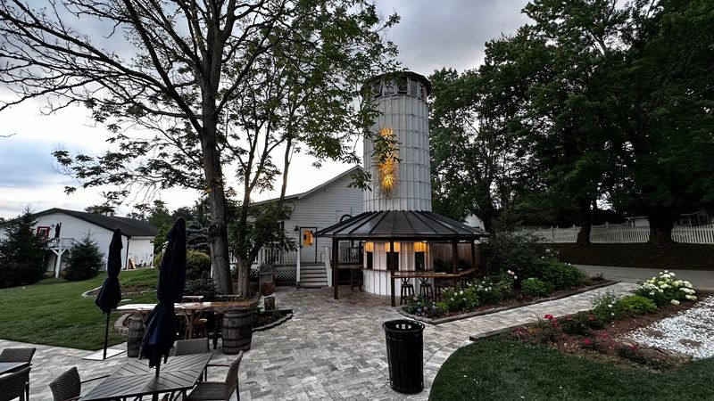 A Scenic North Carolina Farm Dining Experience