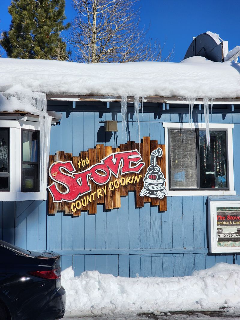 This Mountain Town In California Quietly Built One Of The Best Food Scenes Around - Decor Hint Farm-To-Table Philosophy Drives Restaurant Excellence