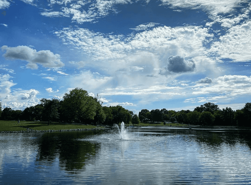 A Lake That Invites You To Linger