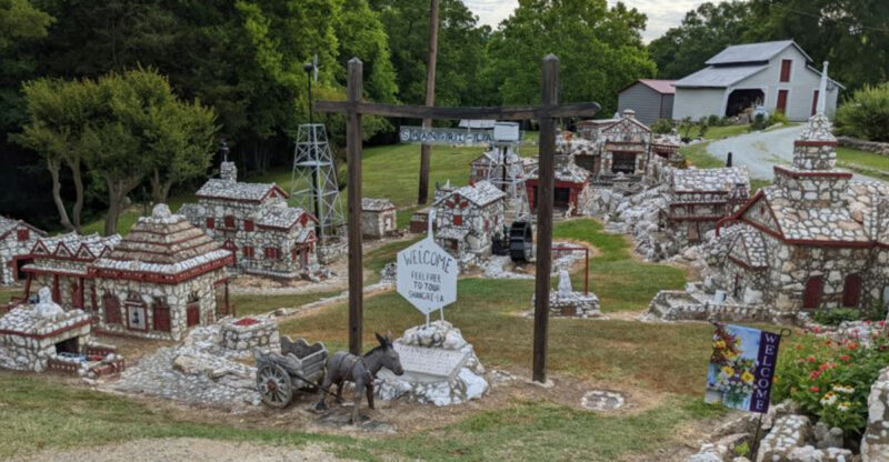 This North Carolina Village Is A Springtime Fairy Tale You Can Visit