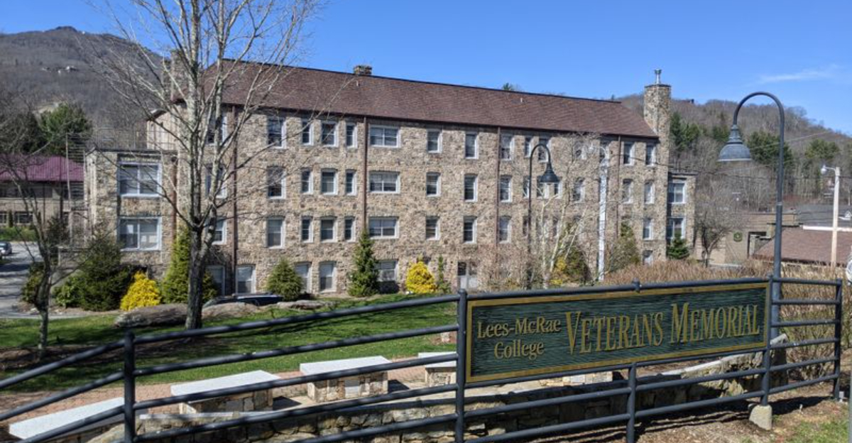 This Spellbinding College In North Carolina Looks Just Like Hogwarts - Decor Hint