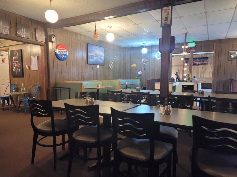 Zilla Pizza, Ansonville