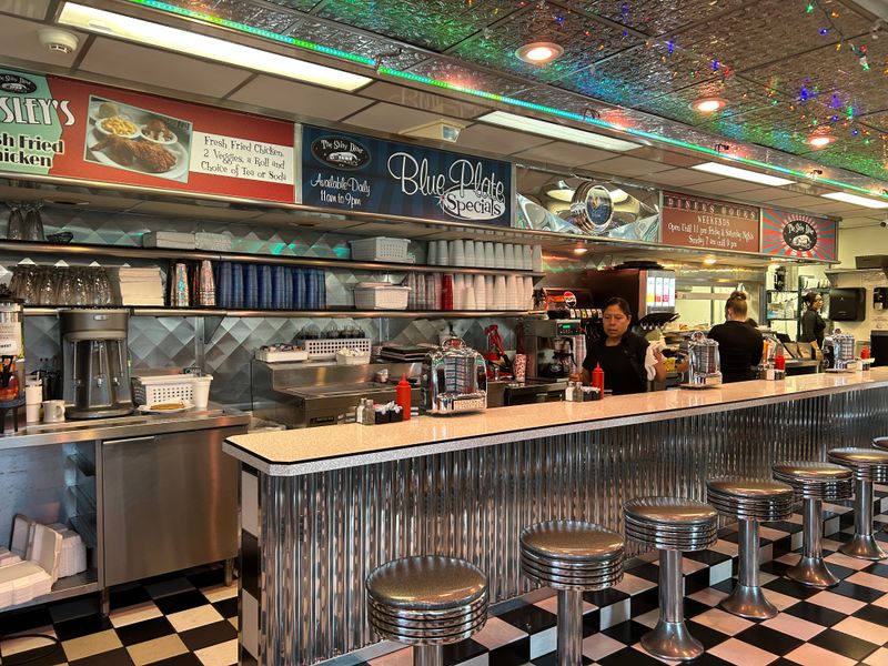 The Shiny Diner, Raleigh