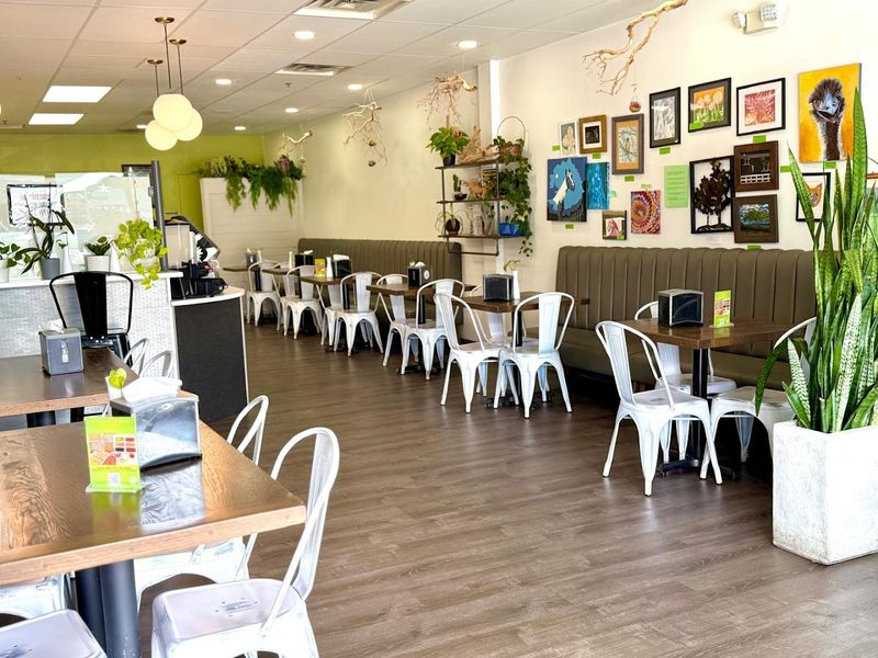 Top-Rated Vegan Restaurants In North Carolina You Need To Try This Year - Decor Hint Pure Vegan Cafe, Raleigh