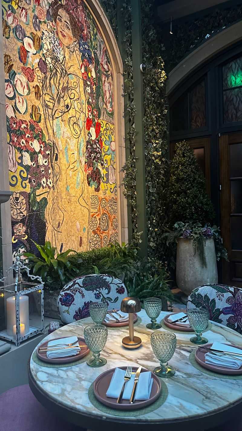 These Stunning Interiors Make The Garden Room Georgia A Must-Visit Spot In 2026 - Decor Hint Vintage Georgian Furniture Collection