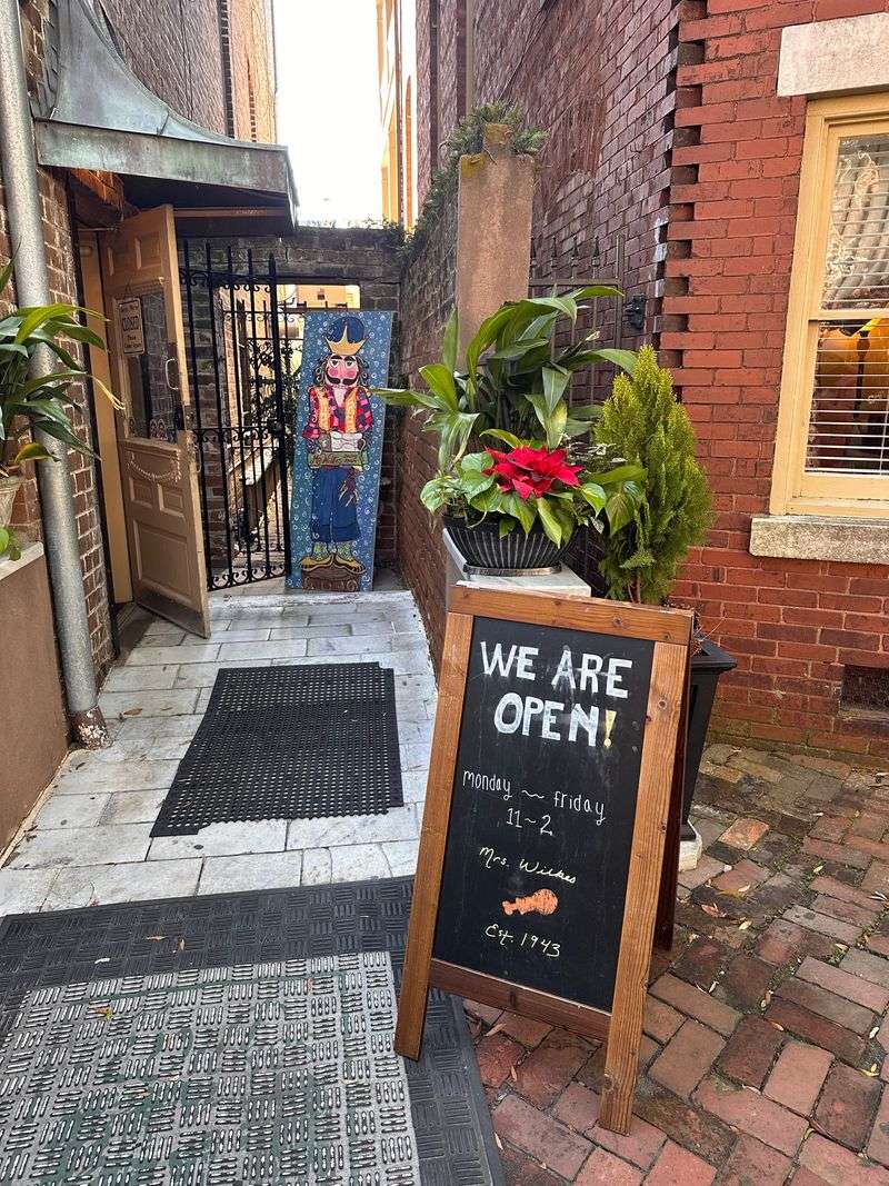 Mrs. Wilkes' Dining Room