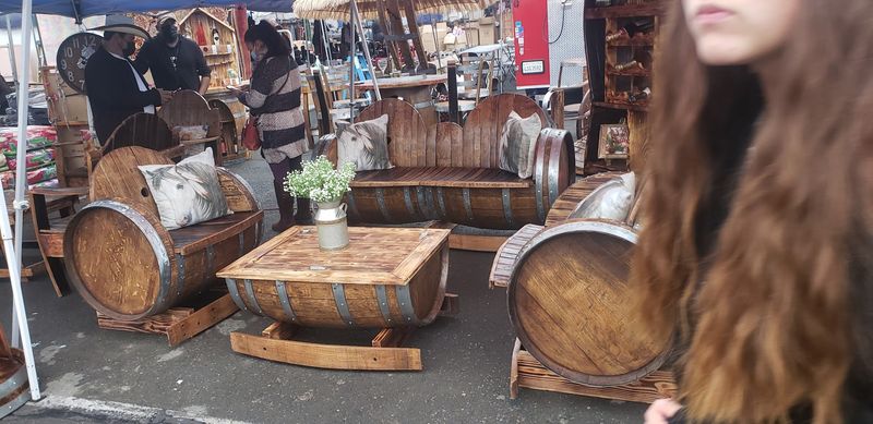 This 15-Acre California Flea Market Will Make You Want To Stay All Day - Decor Hint Wednesday Market Features Antiques And Garage Sale Treasures