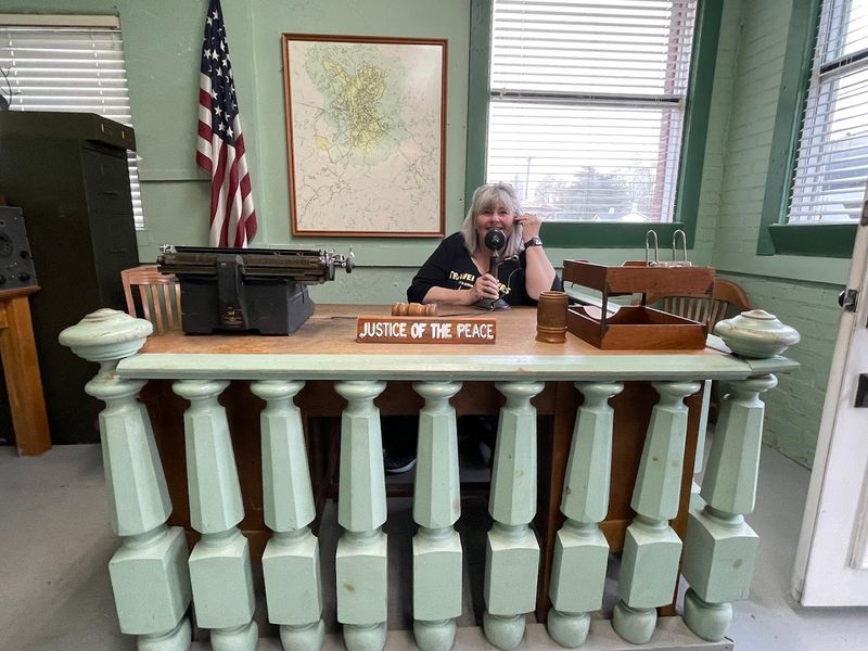 Sheriff Andy's Desk Experience