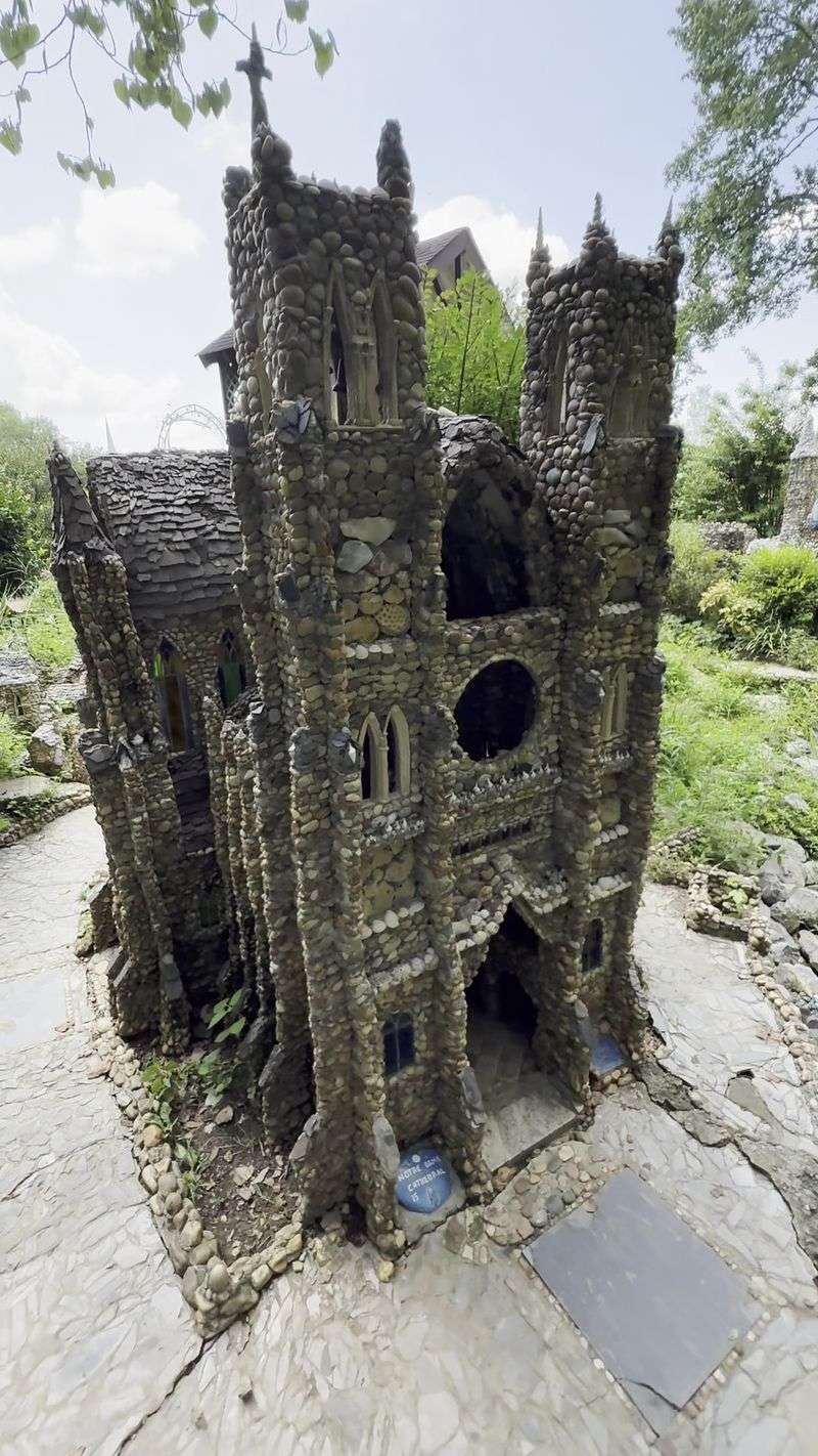 Inspiring Example of Folk Art