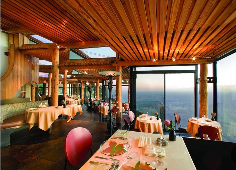 Sierra Mar Brings Farm-To-Cliff Dining