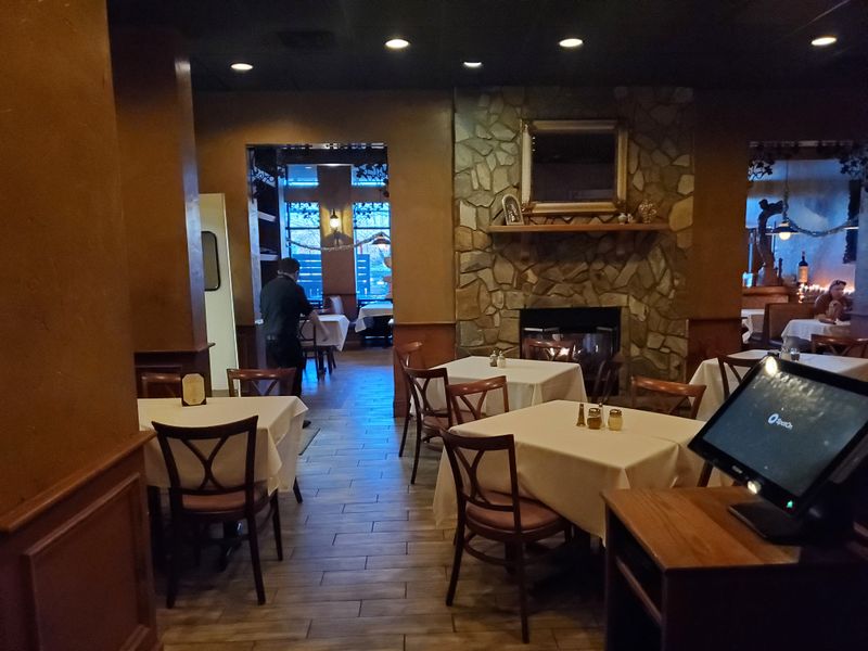 Da Vinci's Italian Restaurant, Hickory