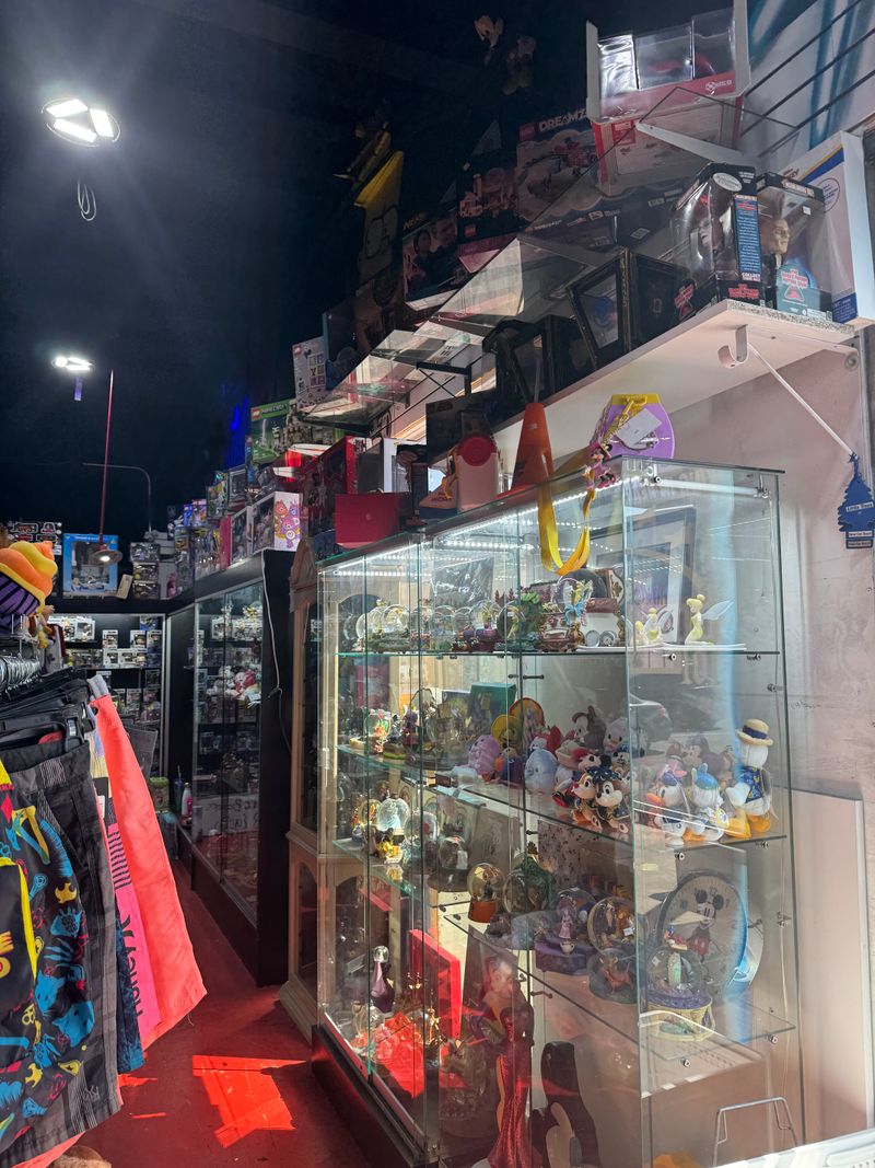 Jewelry And Accessories Add Sparkle To The Hunt