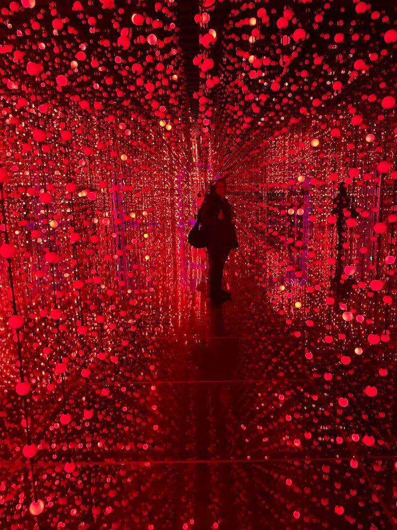 This Dreamy Bubble Planet Is The Perfect Alternative To Celebrate Women's Day With The Friends - Decor Hint Tickets Are Affordable And The Experience Is Open To All Ages