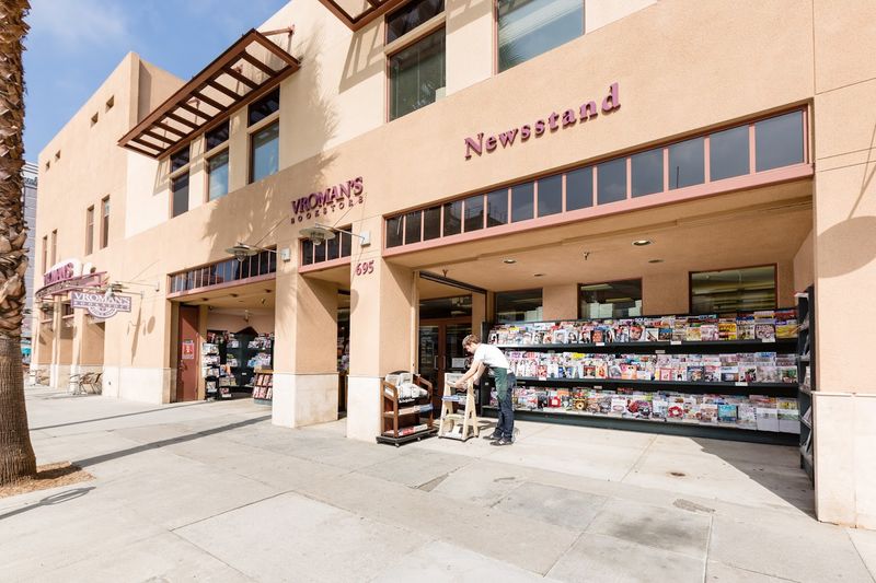 This 130-Year-Old California Bookstore Is A Book Lover's Dream With An In-House Café - Decor Hint Two-Story Building Blending Historic And Modern Design