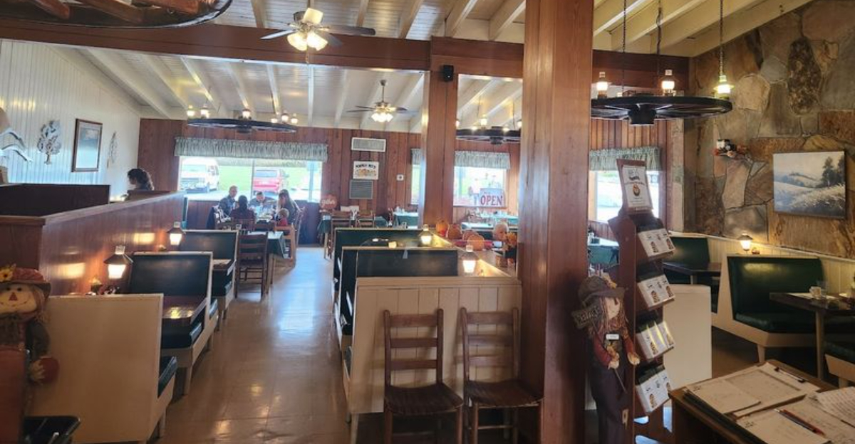 Wake Up To Buttermilk Pancakes And Scenic Views In North Carolina This Weekend - Decor Hint