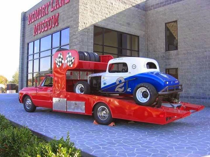 The Remarkable Automobile Museum In North Carolina You've Probably Never Heard Of - Decor Hint Limited Operating Hours Make Visits Feel More Exclusive