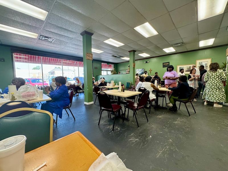 Sweet Tea And Classic Drinks To Pair With Your Meal